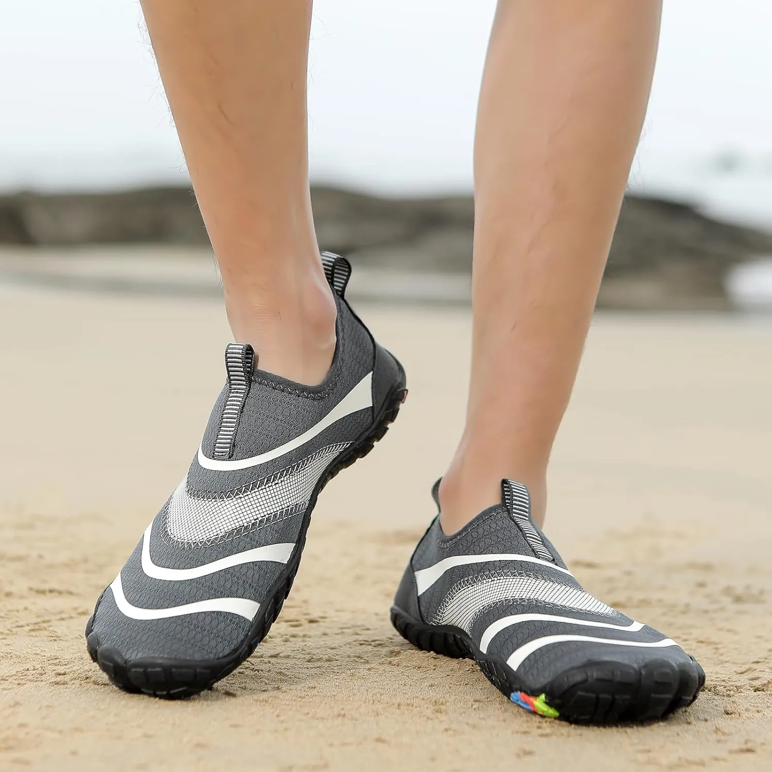 Water Shoes Womens Mens Quick-Dry Aqua Yoga Socks Barefoot Swim Pool Beach Shoes for Walking Hiking Diving Surf Ootdoor Water Sports
