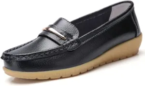 WERWAES Casual Penny Loafers for Women Moccasins Comfort Leather Mental Chain Classic Slip on Flats Breathable Walking Office Outdoor Womens Loafers