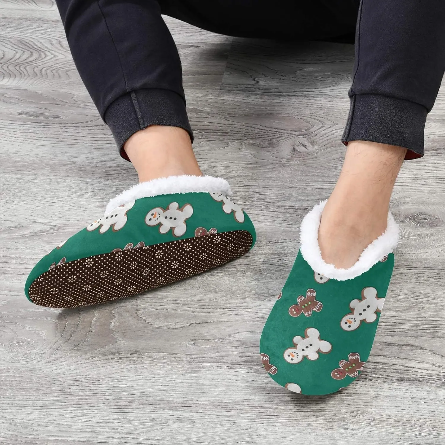 Winter House Slippers for Women/Men with Colorful Blue and Pink Spot Element Cozy Fleece Slippers