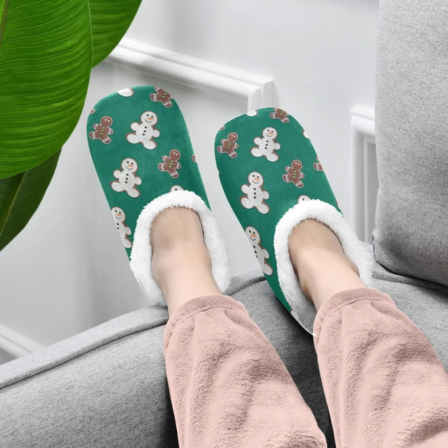 Winter House Slippers for Women/Men with Colorful Blue and Pink Spot Element Cozy Fleece Slippers