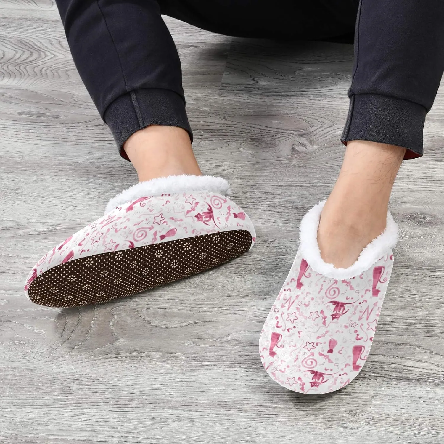 Winter House Slippers for Women/Men with Happy Winter Pug Dog Element Cozy Fleece Slippers