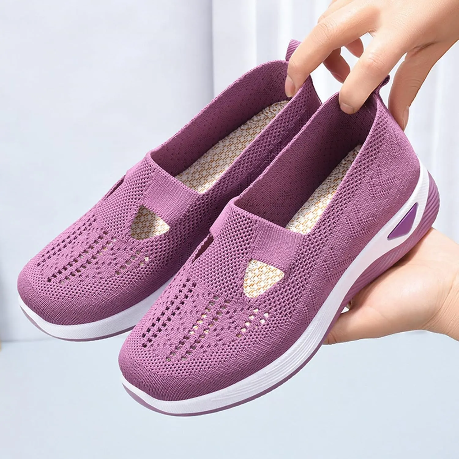 Women Casual Slip On Shoes Comfortable Walking Sneakers Lightweight Canvas Flats Non Slip Breathable Loafers