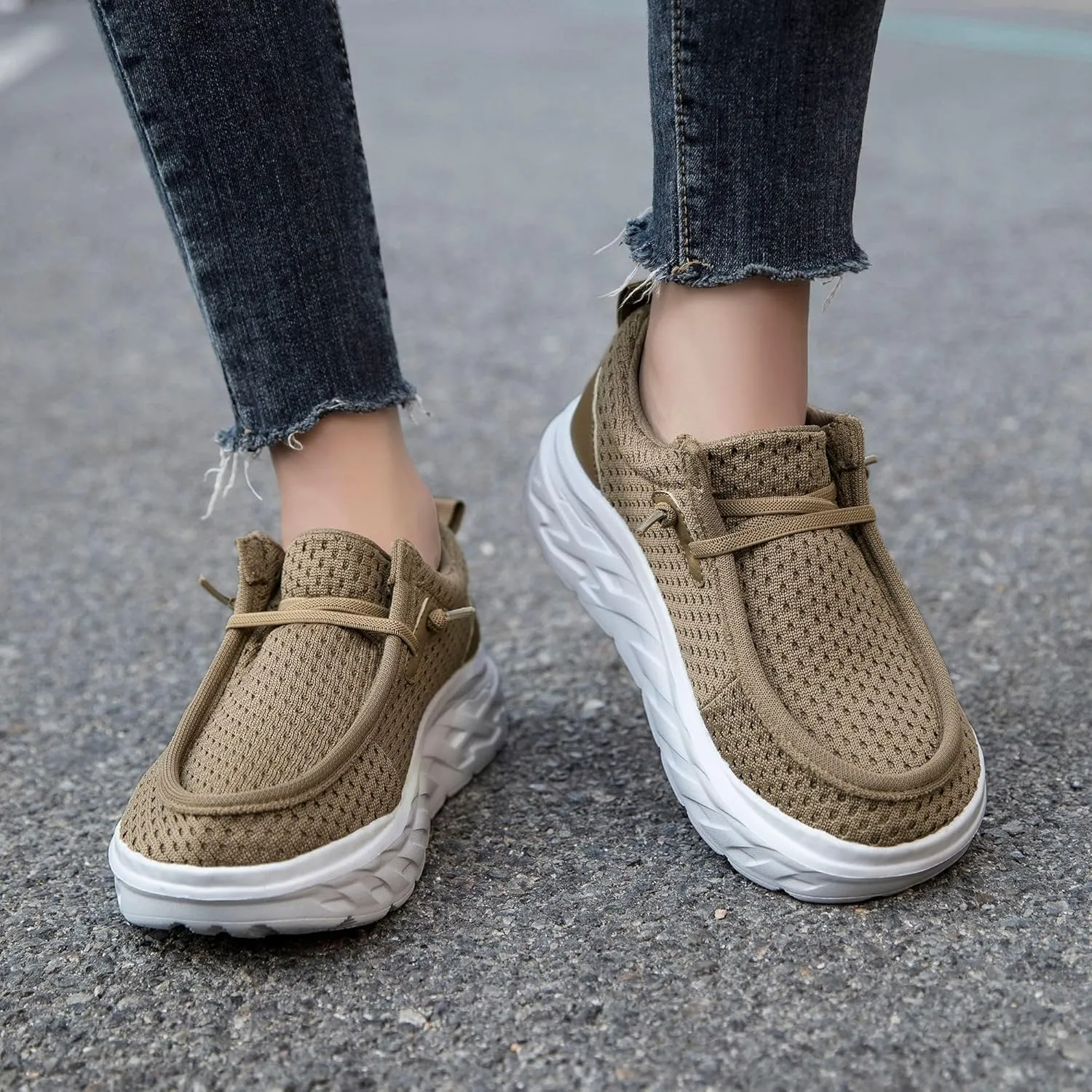 Womens Shoes Slip On Walking Sneaker Loafers for Women Boat Shoes Thick Sole Casual Tennis Sports Shoes Height Increase Sneakers