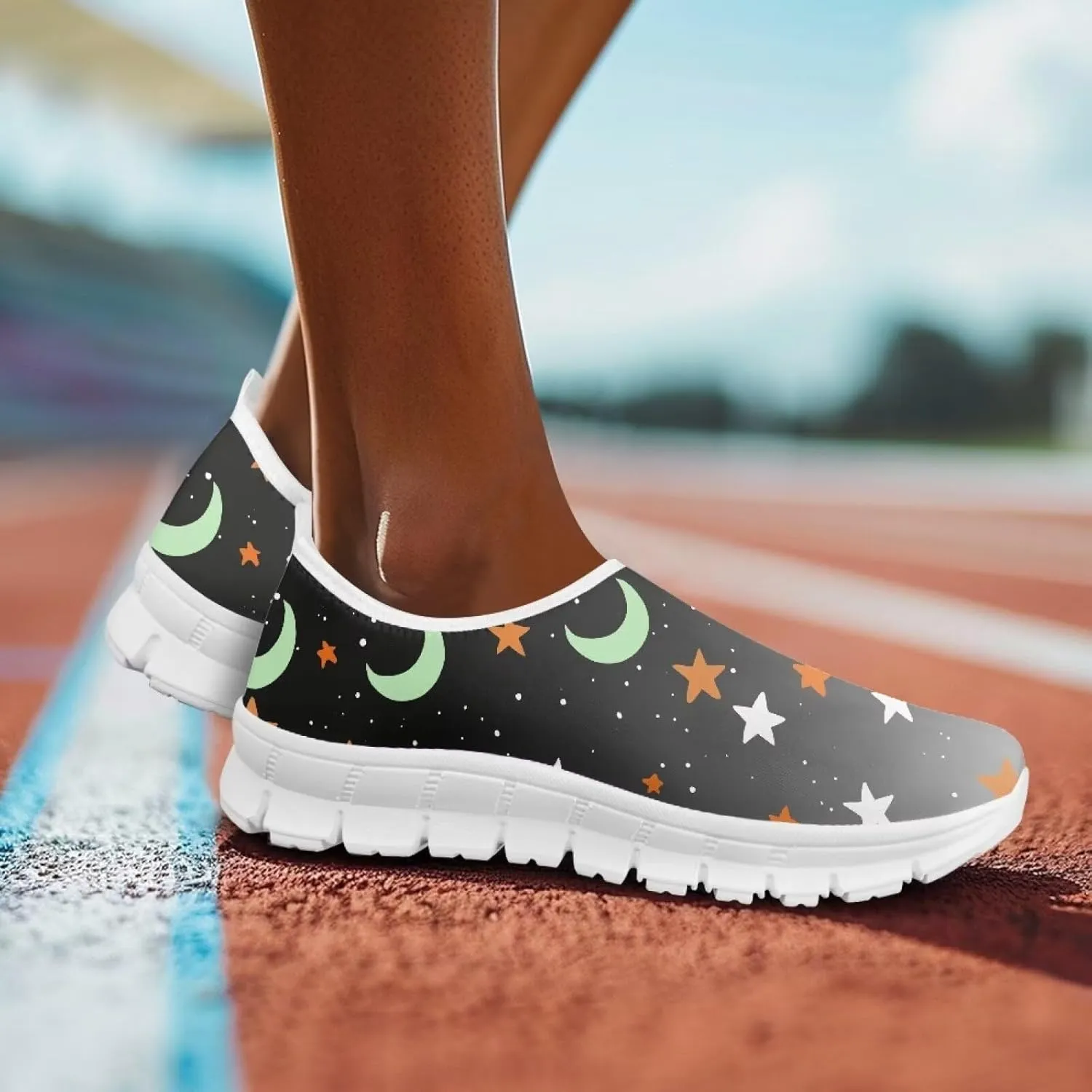 Women's Slip On Sneakers Comfort Casual Travel Walking Shoes Lightweight Non Slip Sports Running Shoes US 5.5-11.5