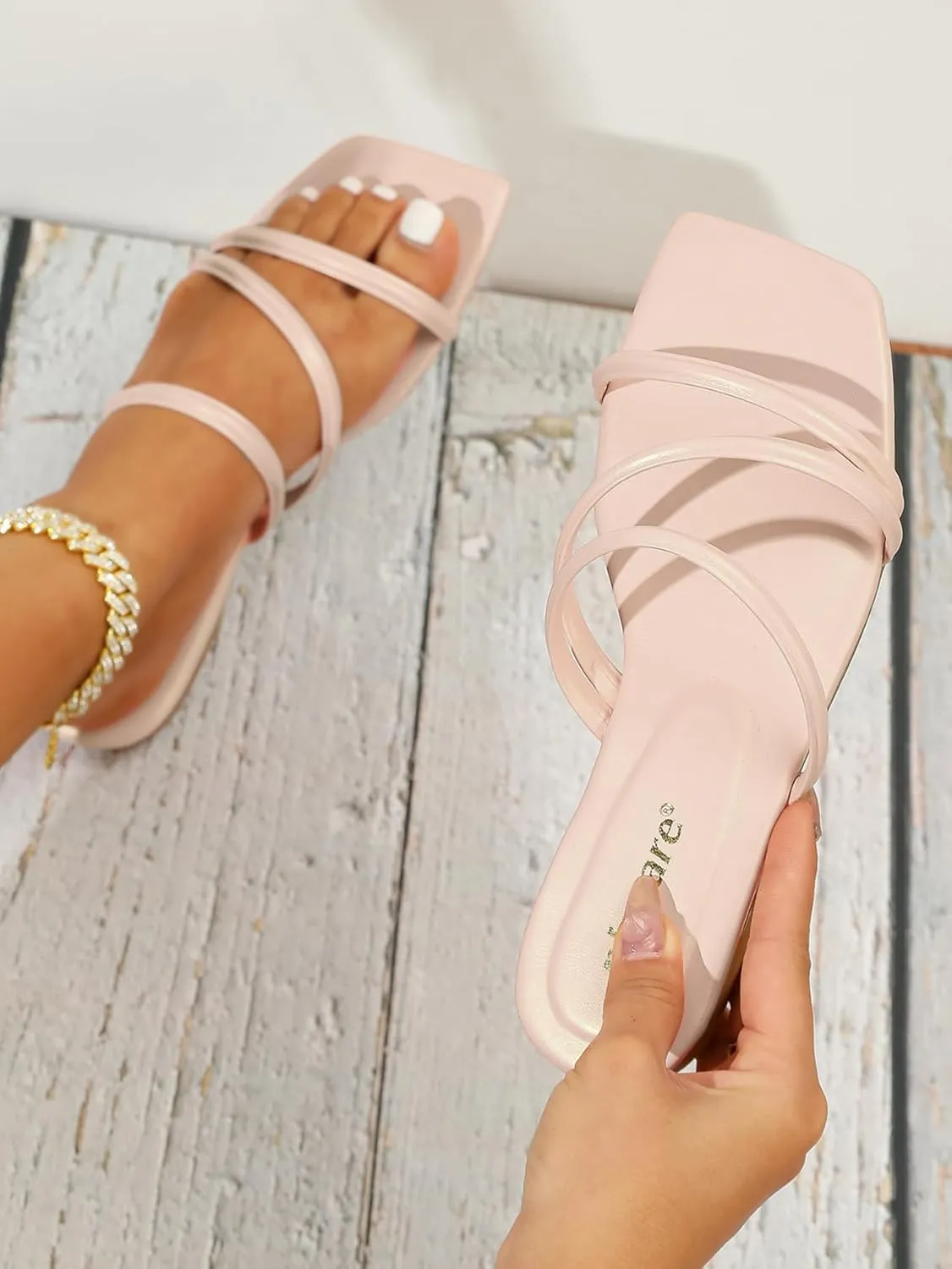 Women's Strappy Sandals – Open-Toe Square-Toe Slides – Fashionable Low-Heel Party Shoes