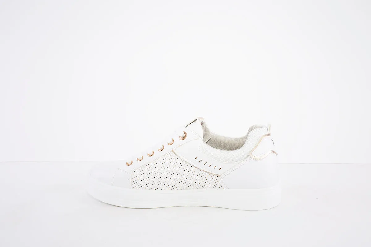 XTI - 44319 FLAT LACED FASHION SHOE - WHITE